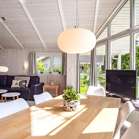 Strandblick - Dorf 1 08 Priwall