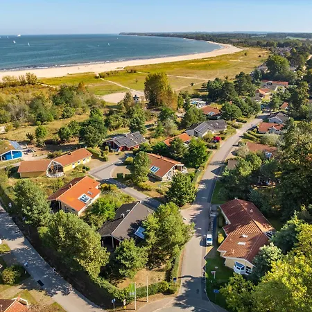 Holiday home Strandblick - Dorf 1 08 Priwall