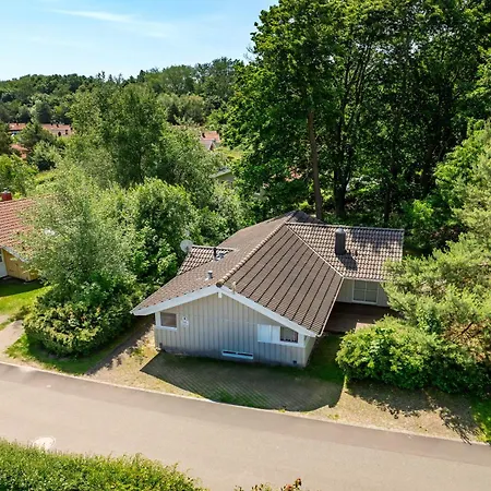 Strandblick - Dorf 1 08 *