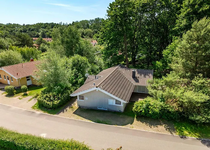 Strandblick - Dorf 1 08 *